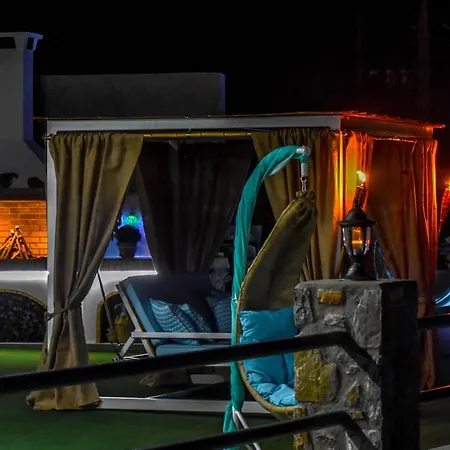 Villa Ftelia Luxury *