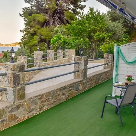 Villa Ftelia Luxury Studios *