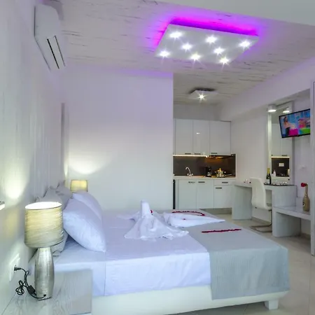 Ftelia Luxury Studios