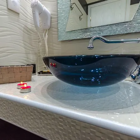 Ftelia Luxury Studios * Megali Ammos (Skiathos)