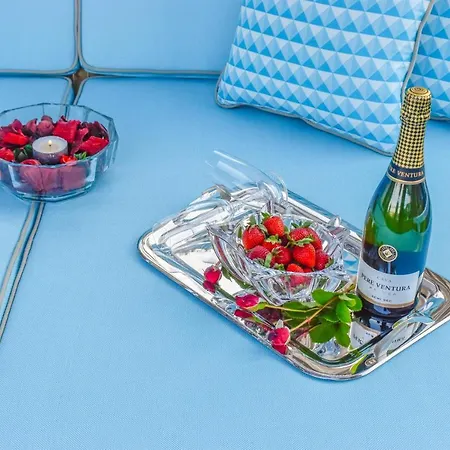 Ftelia Luxury Studio 